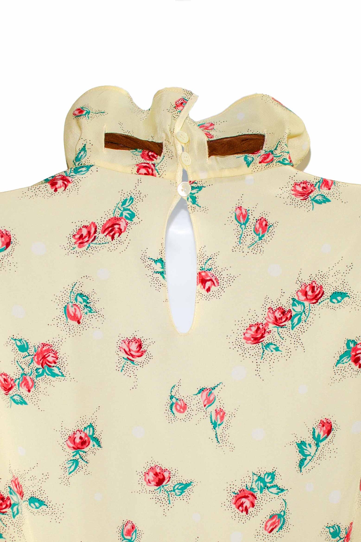 Blusa con lazo y estampado floral